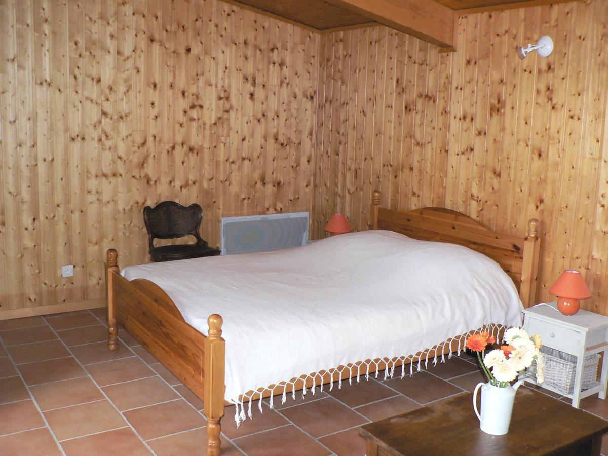 Le Relais De Vazeille Bed & Breakfast Saint-Maurice-dʼIbie Стая снимка